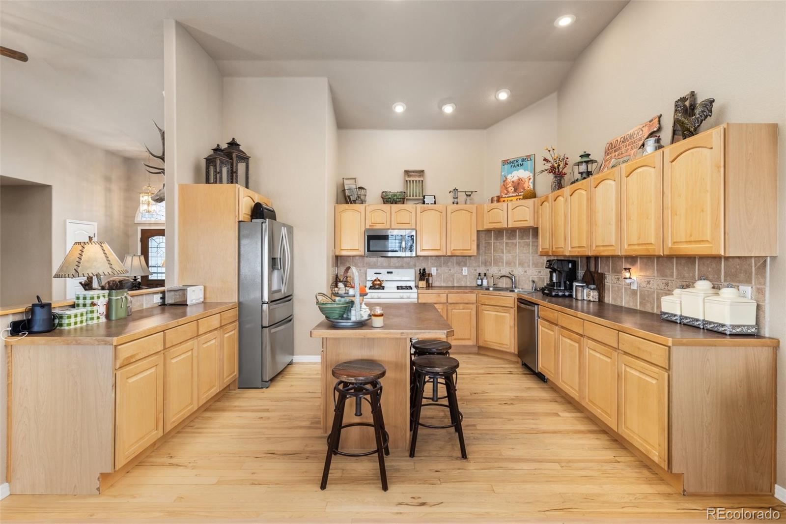 MLS Image #9 for 22990  county road 30 ,hudson, Colorado