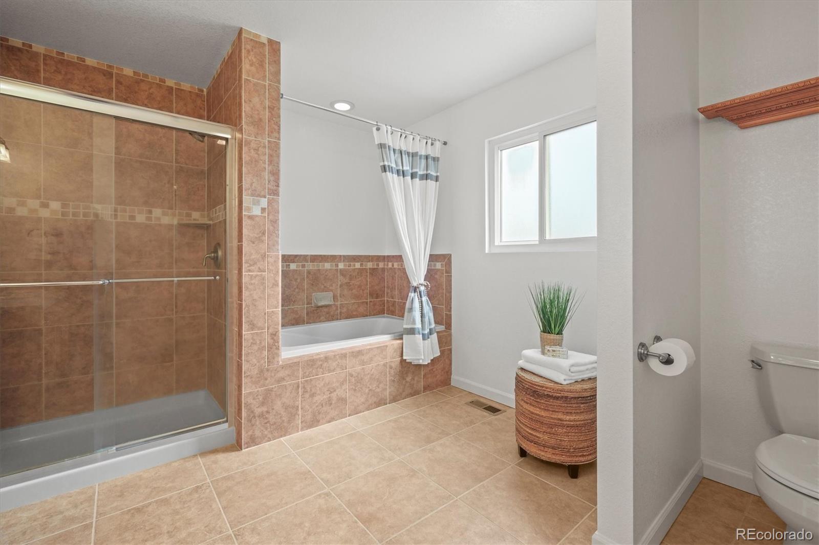 MLS Image #17 for 2845  cherry way,parker, Colorado