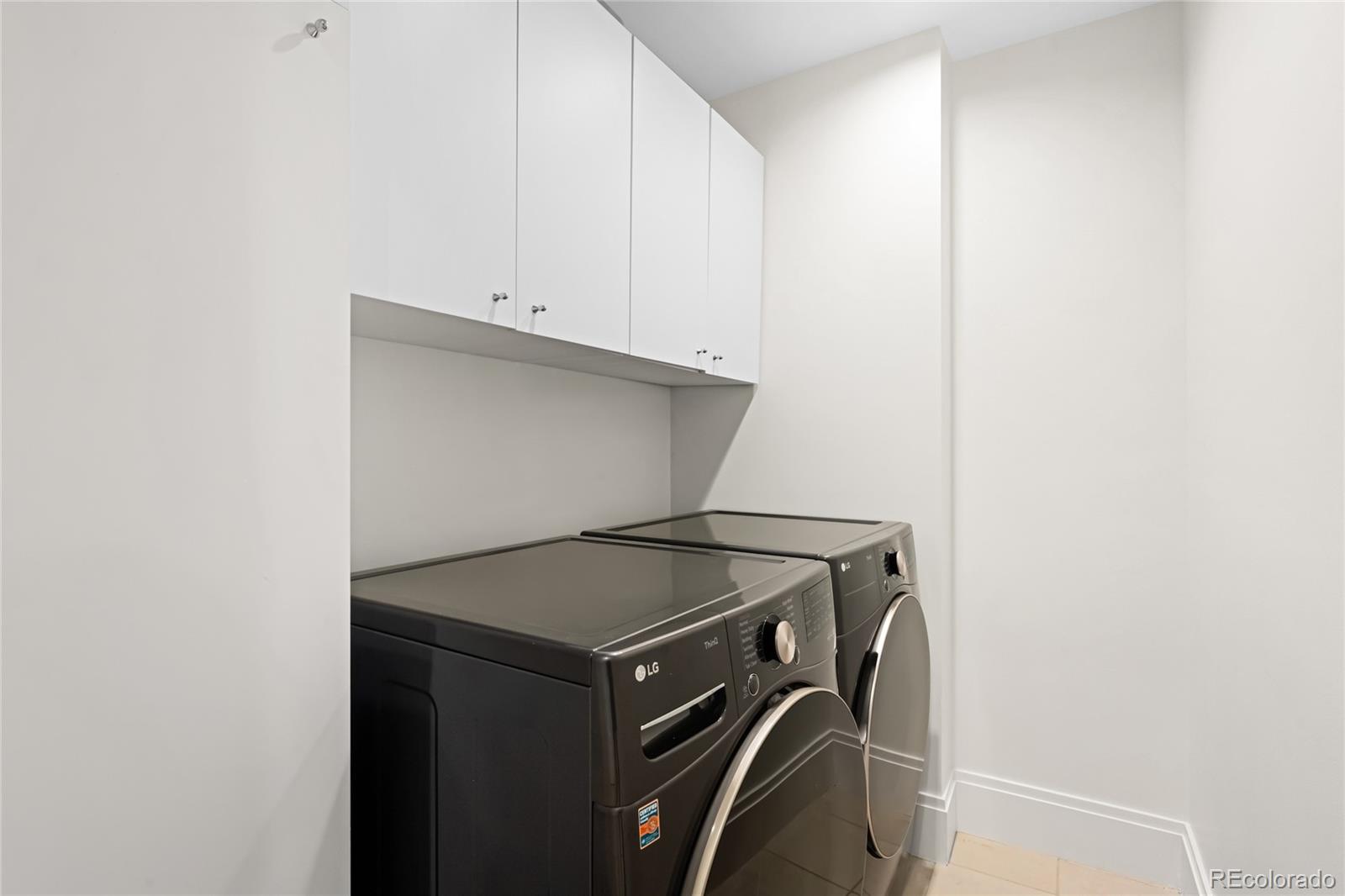 MLS Image #35 for 19 s eudora street,denver, Colorado