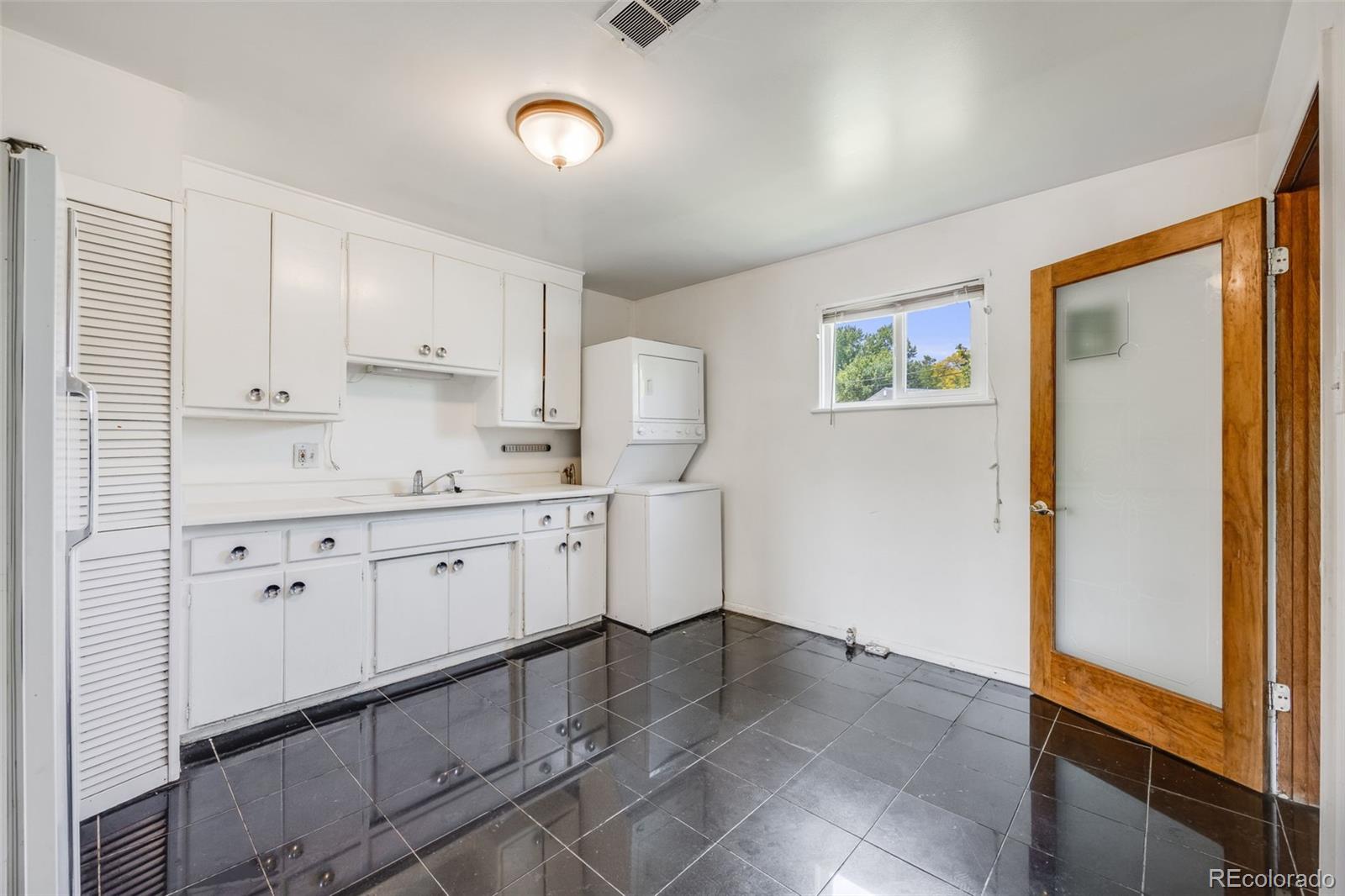 MLS Image #17 for 107 s windsor drive,denver, Colorado