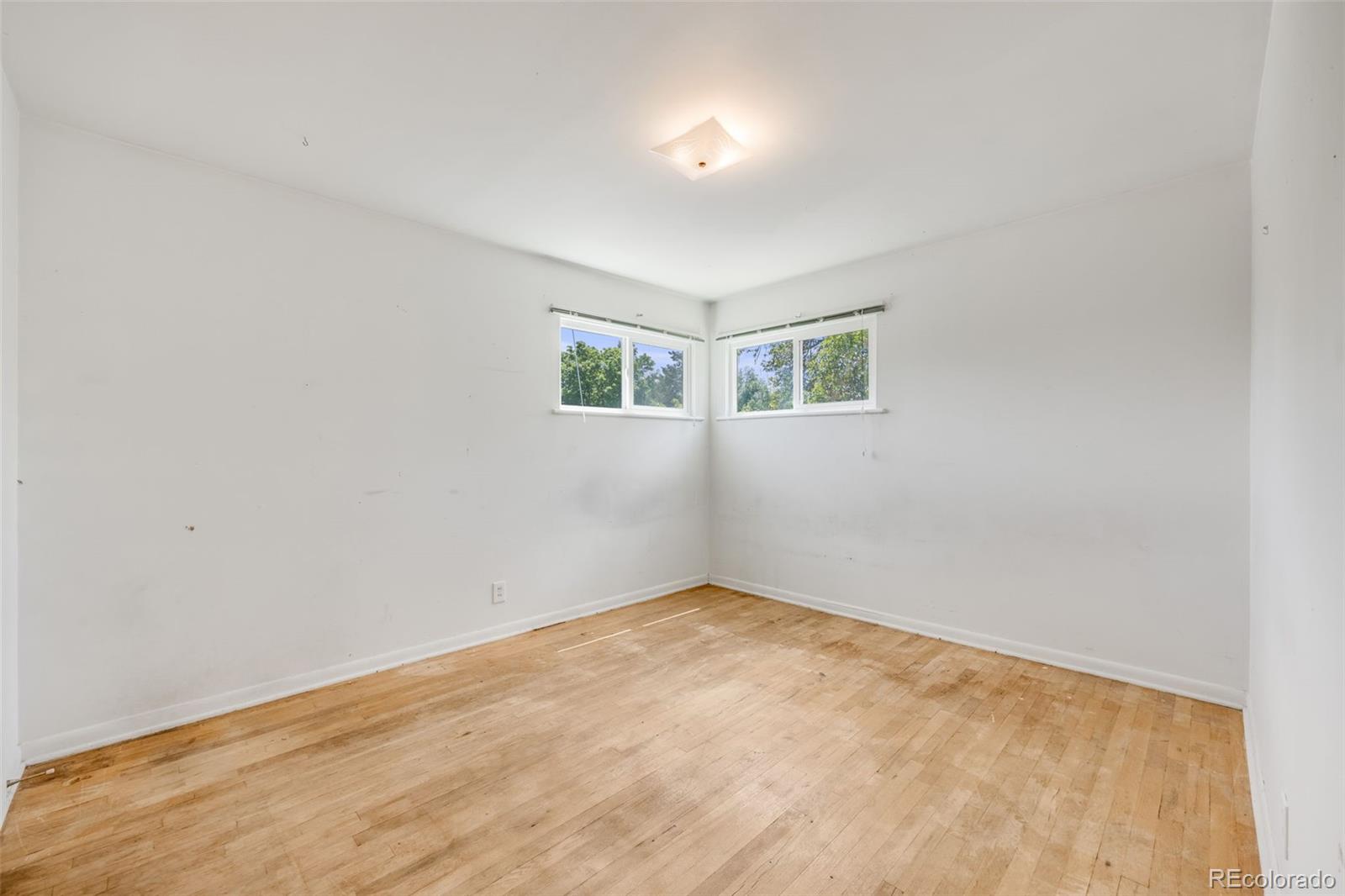 MLS Image #8 for 107 s windsor drive,denver, Colorado