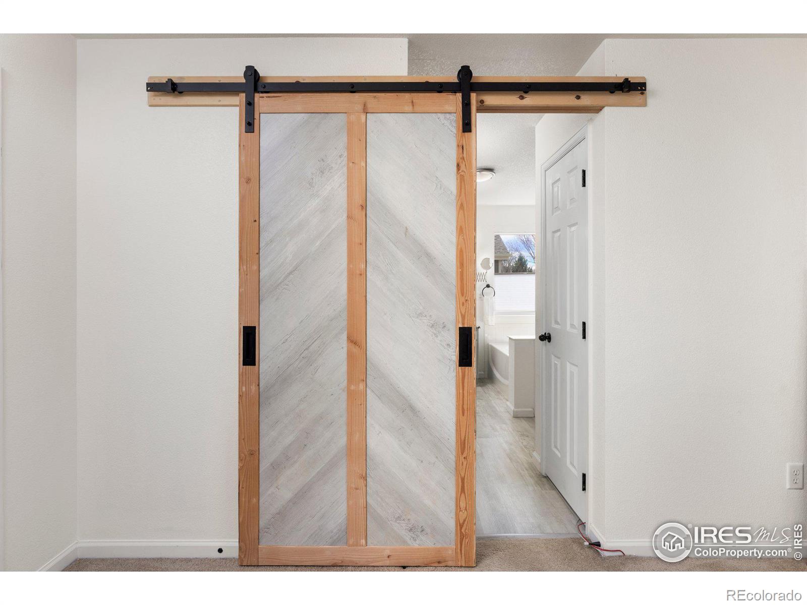 MLS Image #31 for 222  graham lane,johnstown, Colorado