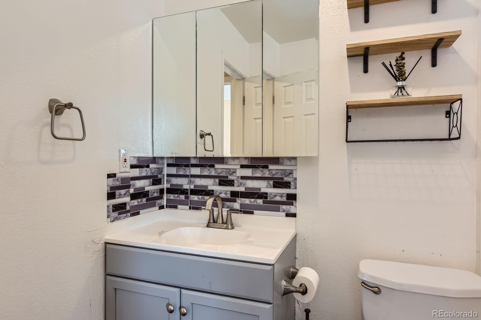 MLS Image #16 for 3706 s fairplay way,aurora, Colorado