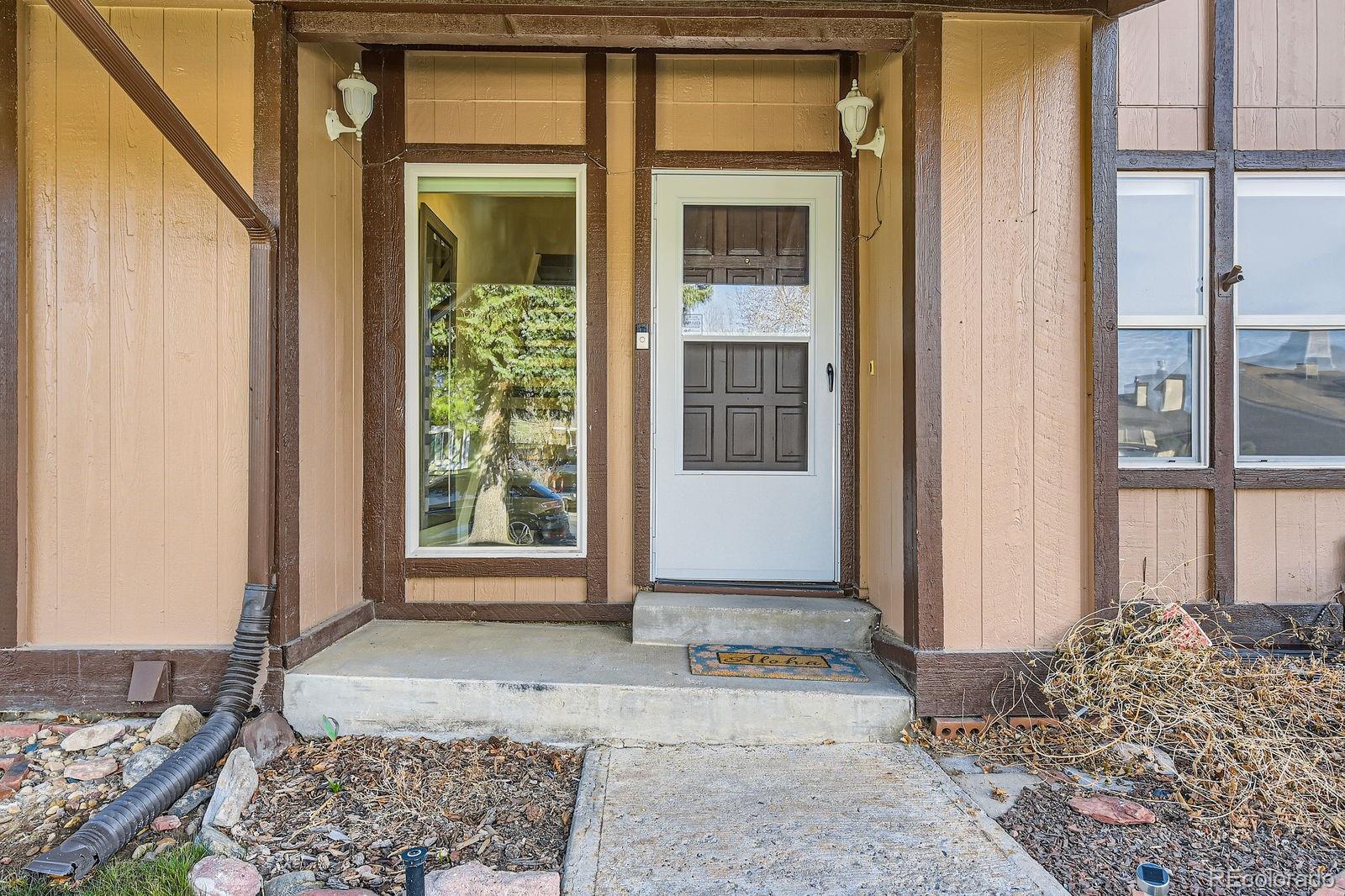 MLS Image #2 for 3706 s fairplay way,aurora, Colorado