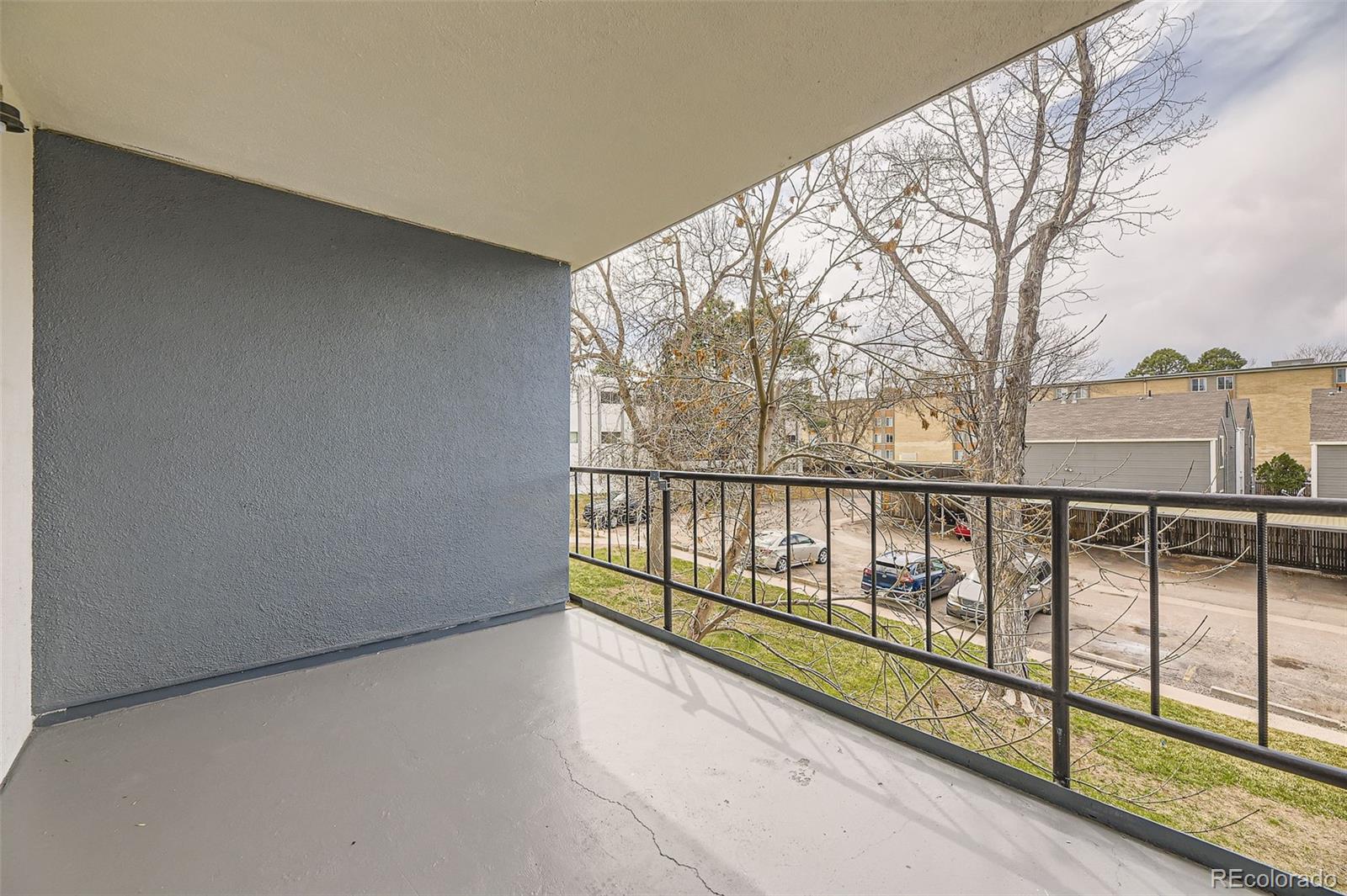 MLS Image #19 for 2325 s linden court,denver, Colorado