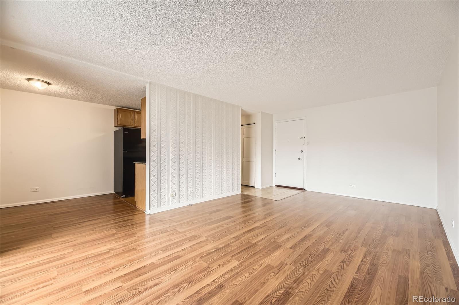 MLS Image #2 for 2325 s linden court,denver, Colorado