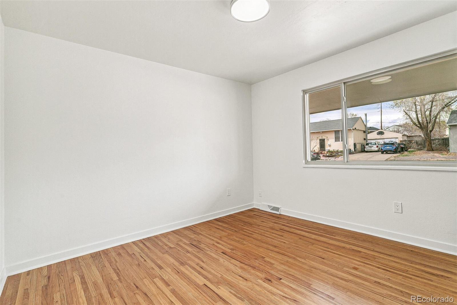 MLS Image #14 for 180 w 78th place,denver, Colorado