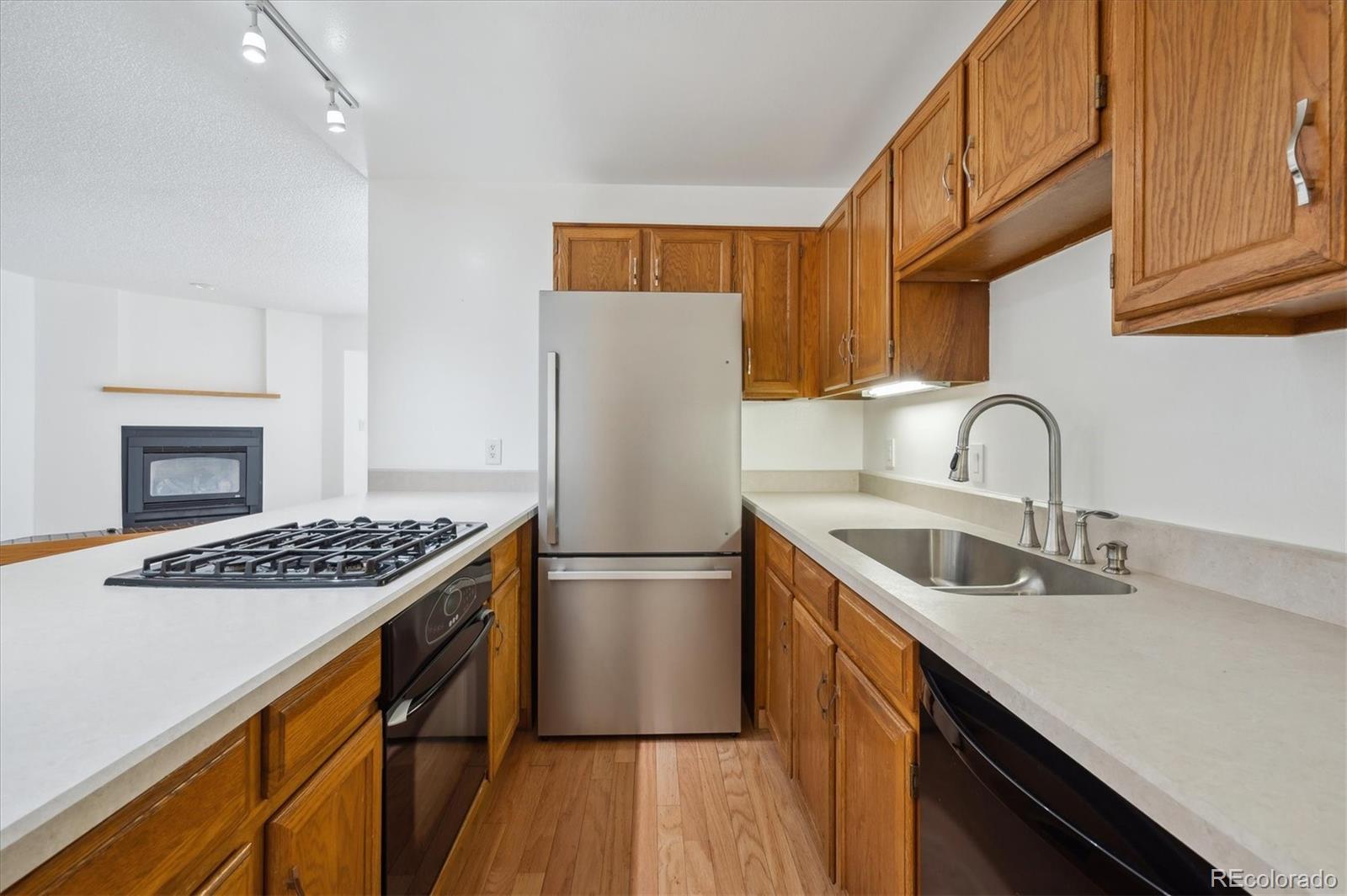 MLS Image #11 for 6700 w 11th avenue 202,lakewood, Colorado
