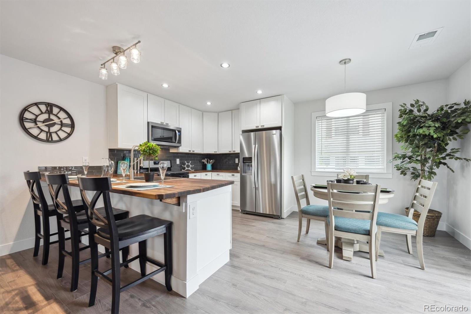 MLS Image #4 for 22 s harlan street,lakewood, Colorado
