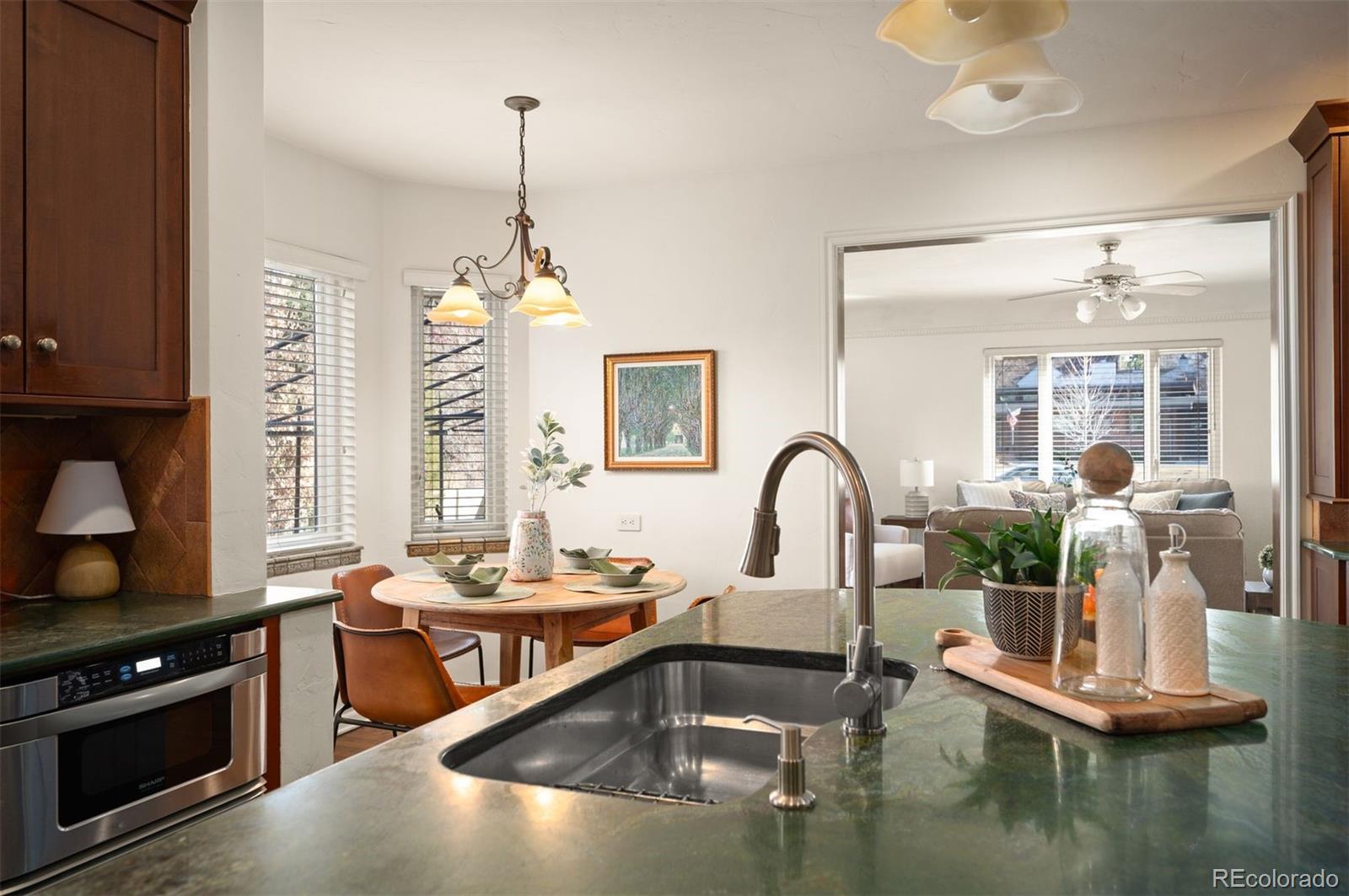 MLS Image #10 for 6  ivy lane,denver, Colorado