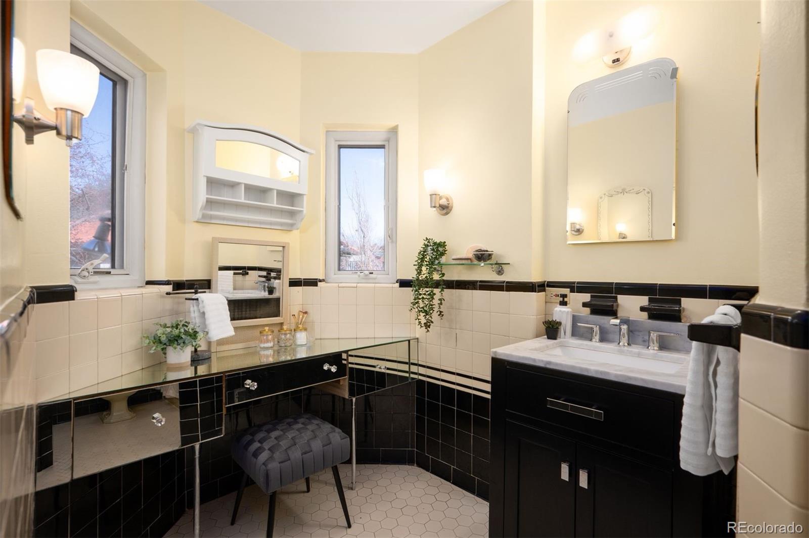 MLS Image #21 for 6  ivy lane,denver, Colorado
