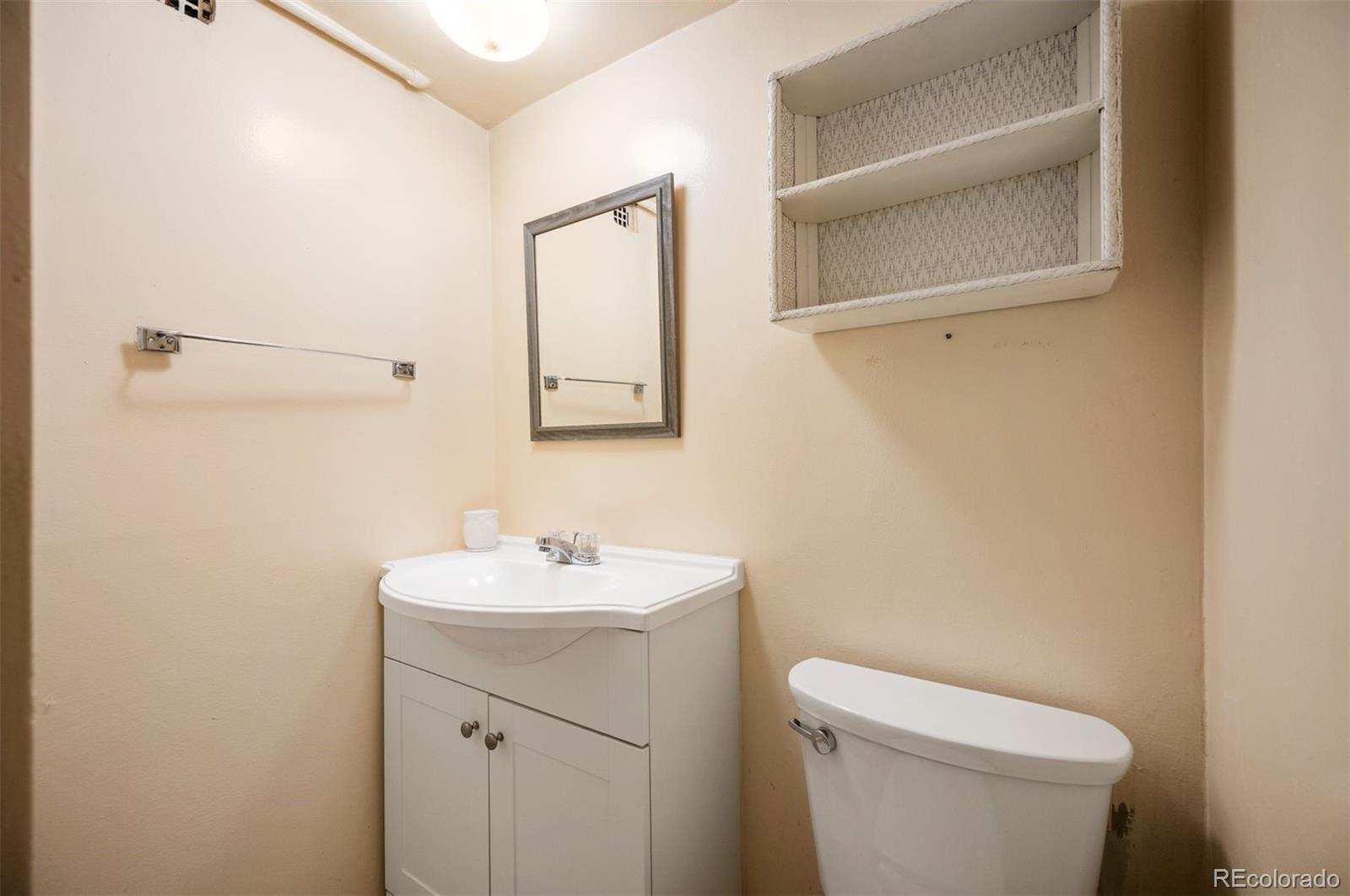 MLS Image #31 for 6  ivy lane,denver, Colorado