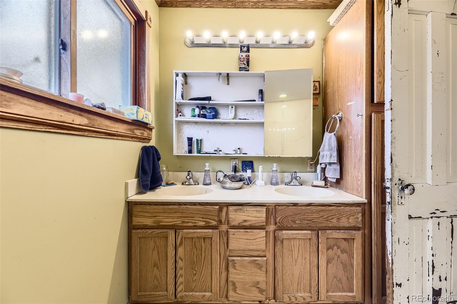 MLS Image #20 for 1824 s logan street,denver, Colorado