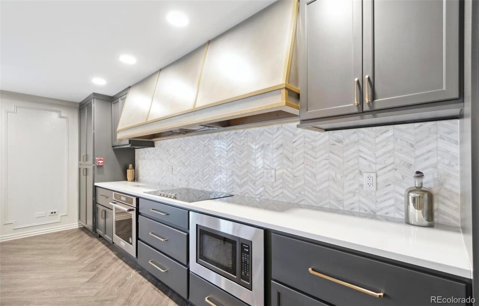 MLS Image #20 for 130  pearl street,denver, Colorado