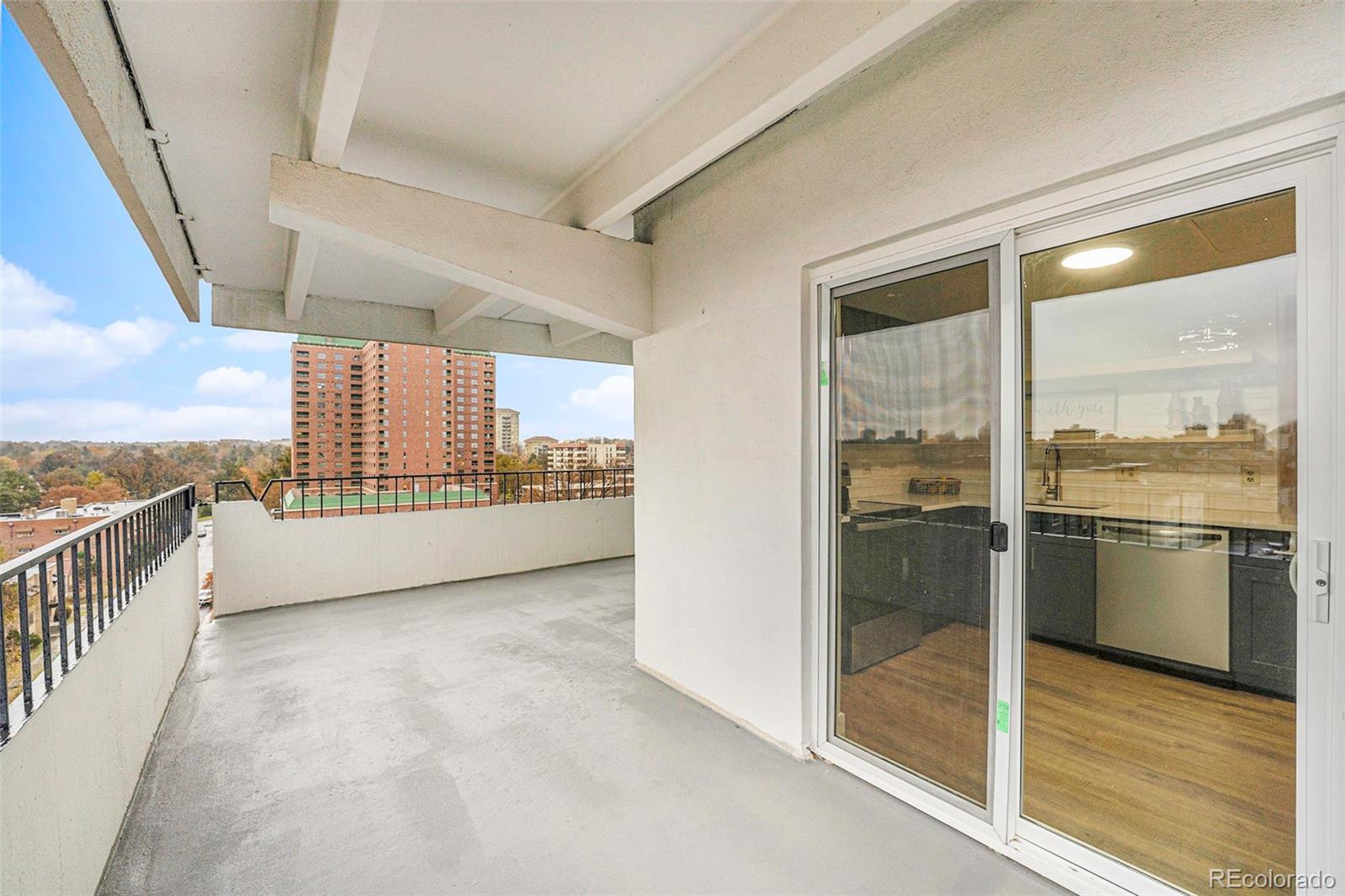 MLS Image #7 for 130  pearl street,denver, Colorado