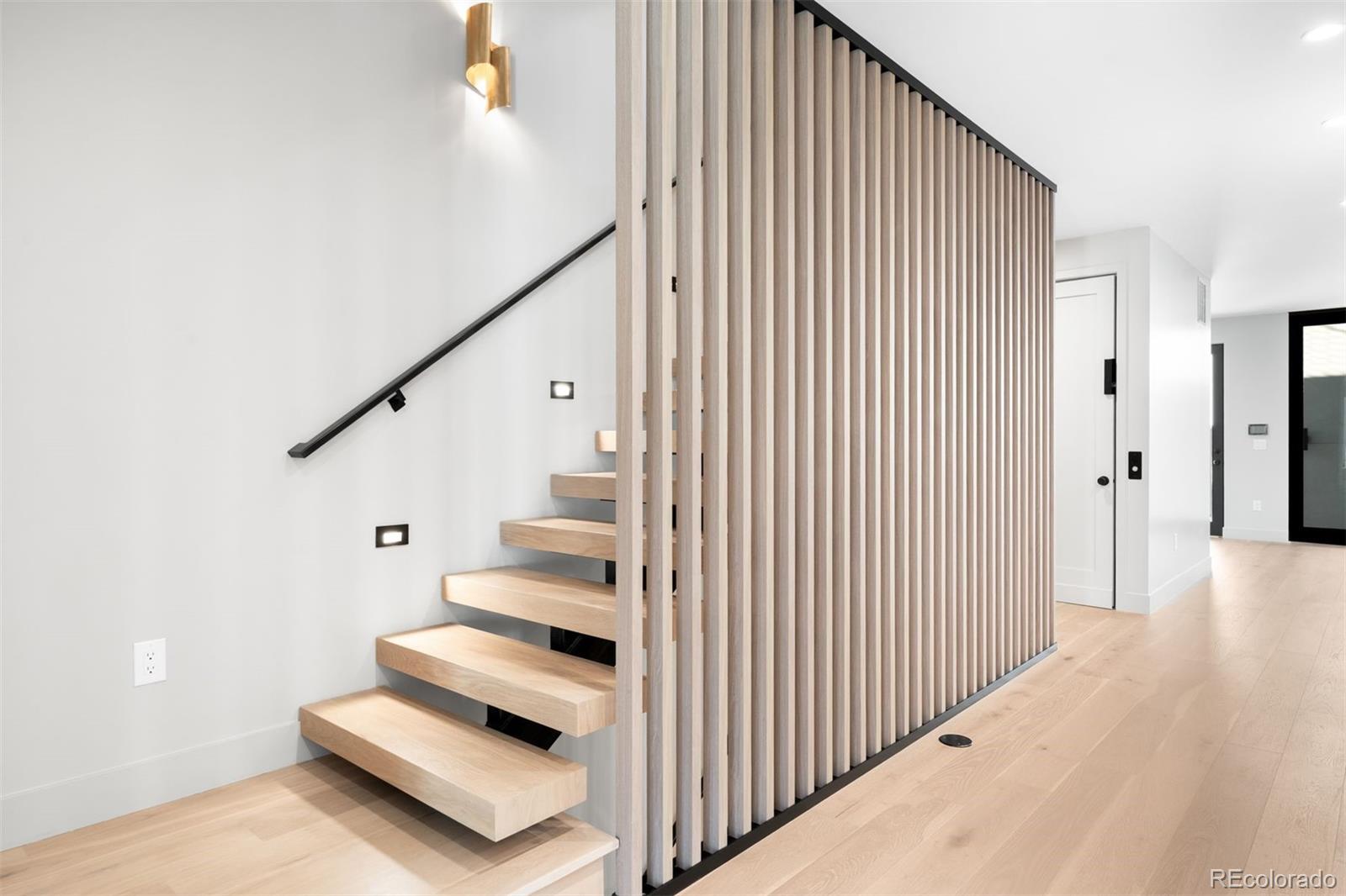 MLS Image #10 for 407  madison street,denver, Colorado