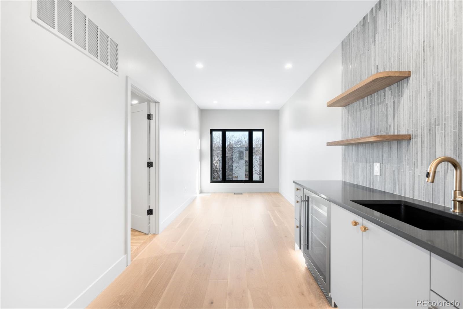 MLS Image #22 for 407  madison street,denver, Colorado