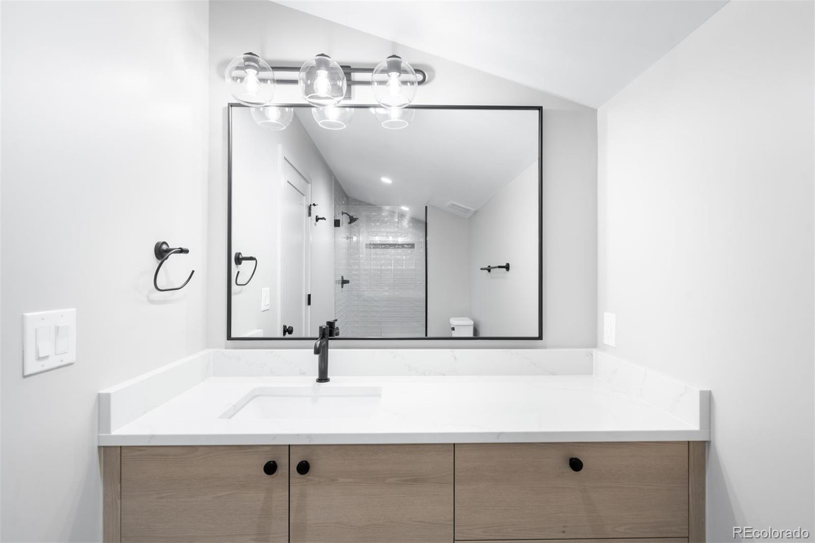 MLS Image #24 for 407  madison street,denver, Colorado