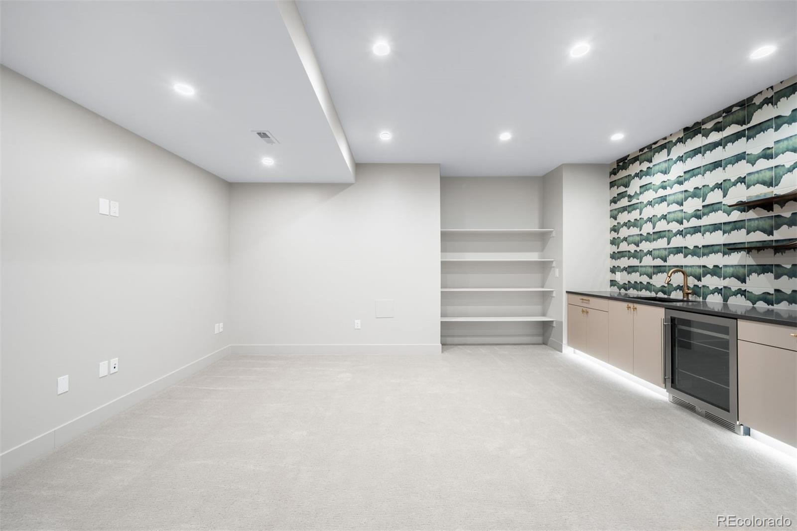 MLS Image #31 for 407  madison street,denver, Colorado
