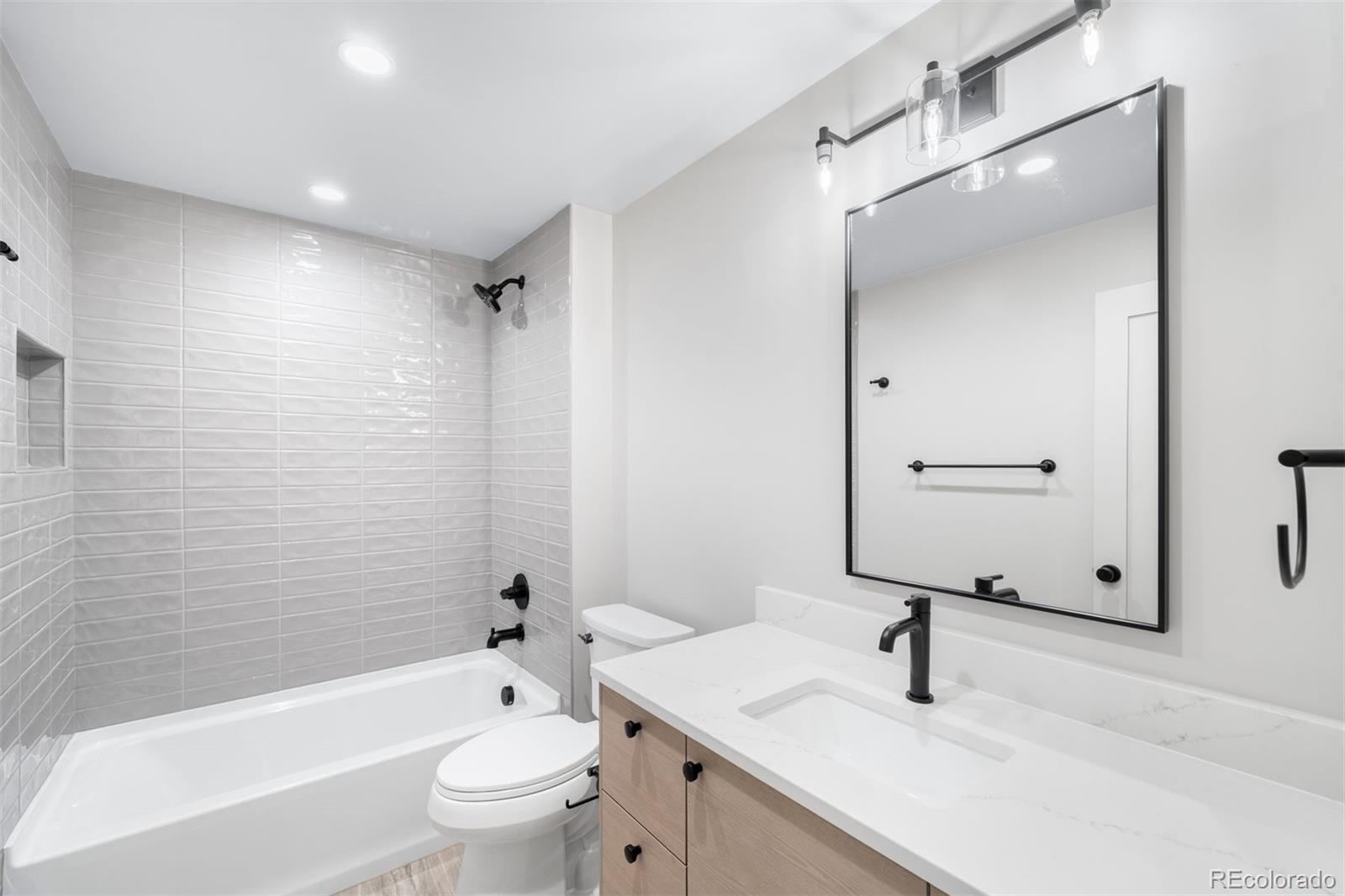 MLS Image #32 for 407  madison street,denver, Colorado