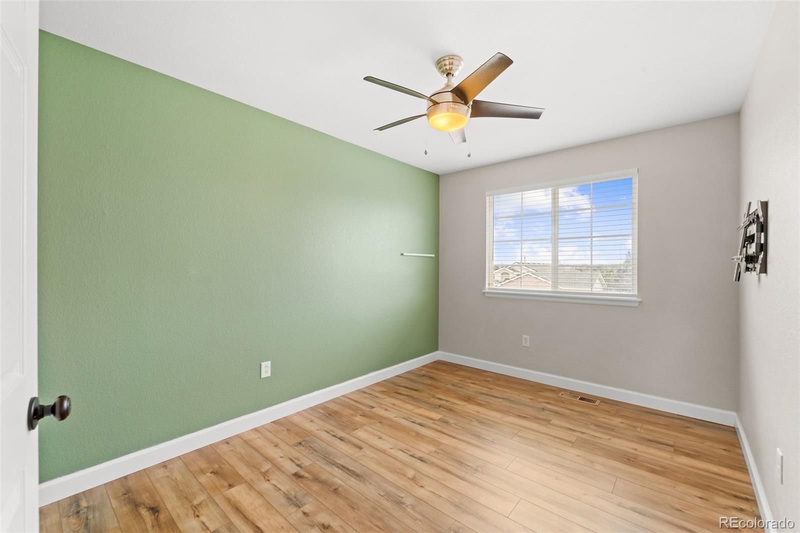 MLS Image #17 for 1232  berganot trail,castle pines, Colorado
