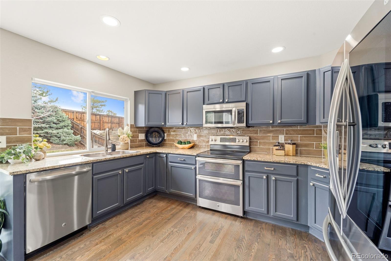 MLS Image #2 for 1232  berganot trail,castle pines, Colorado