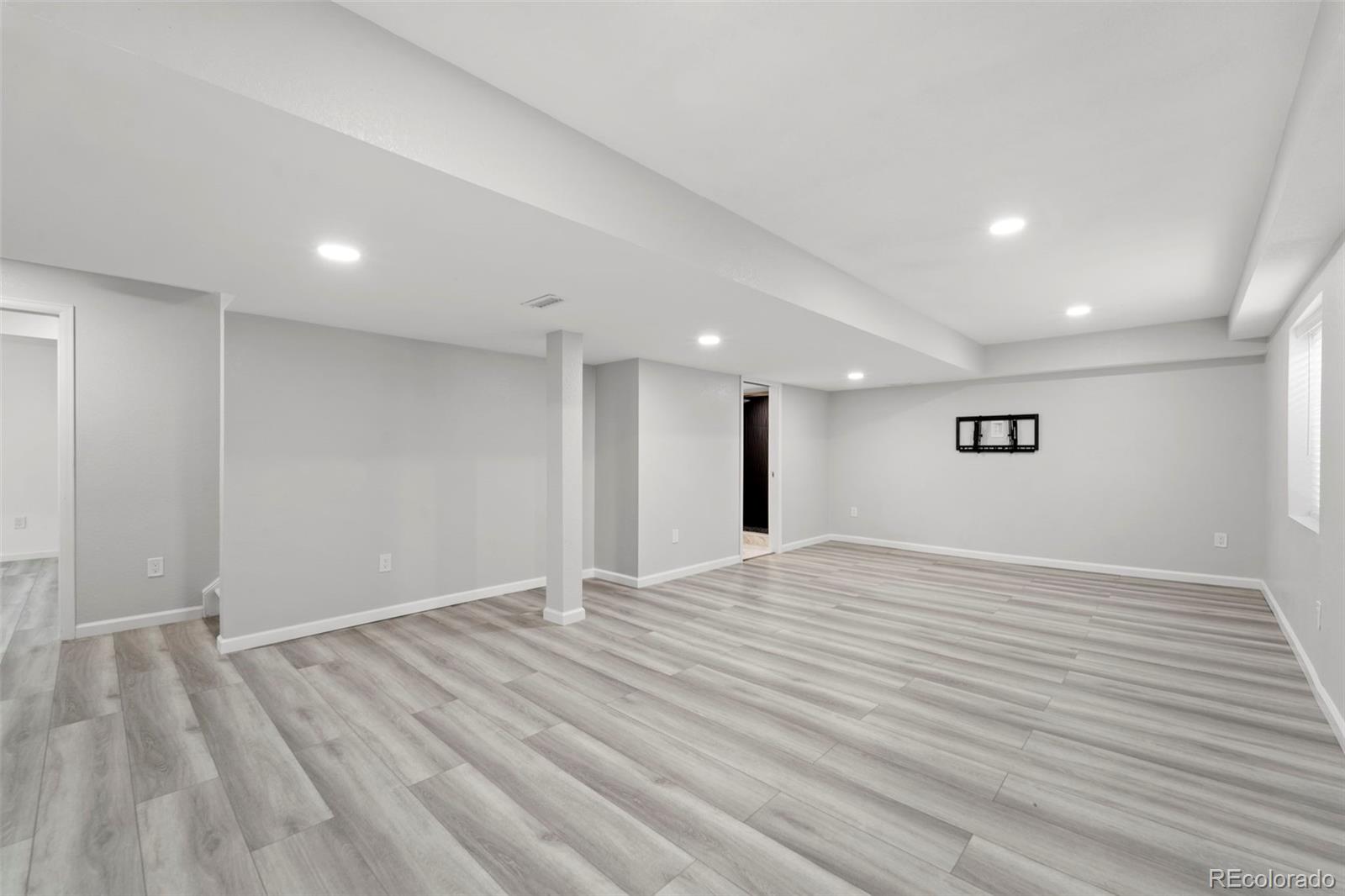 MLS Image #27 for 1232  berganot trail,castle pines, Colorado