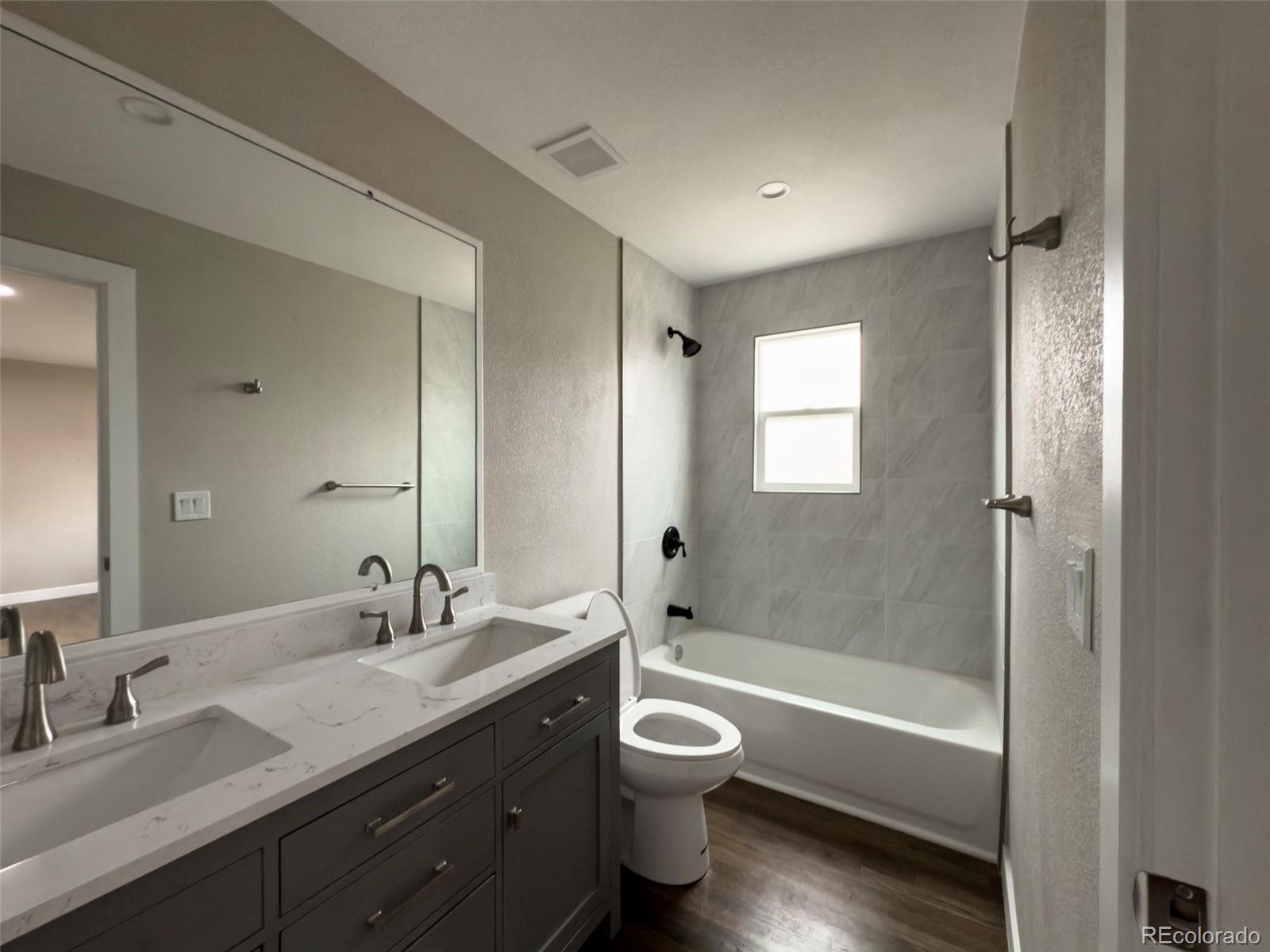 MLS Image #13 for 1675 s raritan street,denver, Colorado