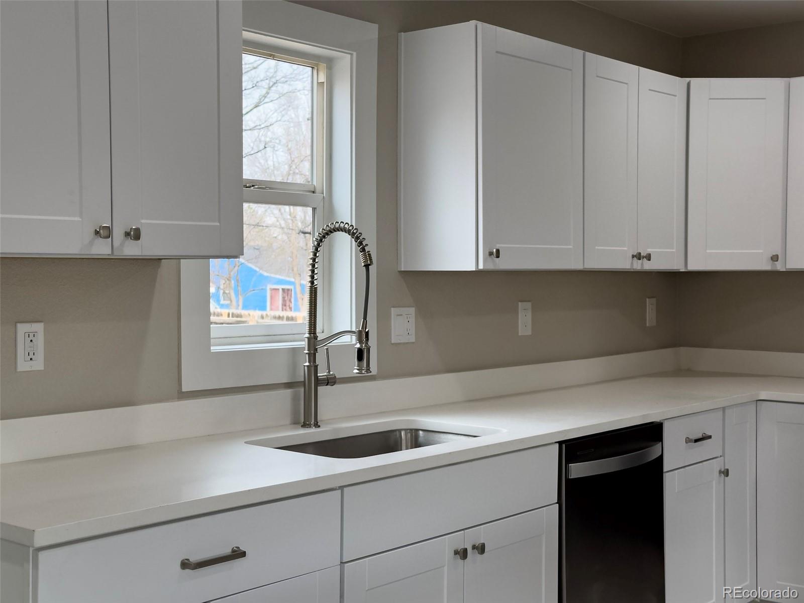MLS Image #4 for 1675 s raritan street,denver, Colorado