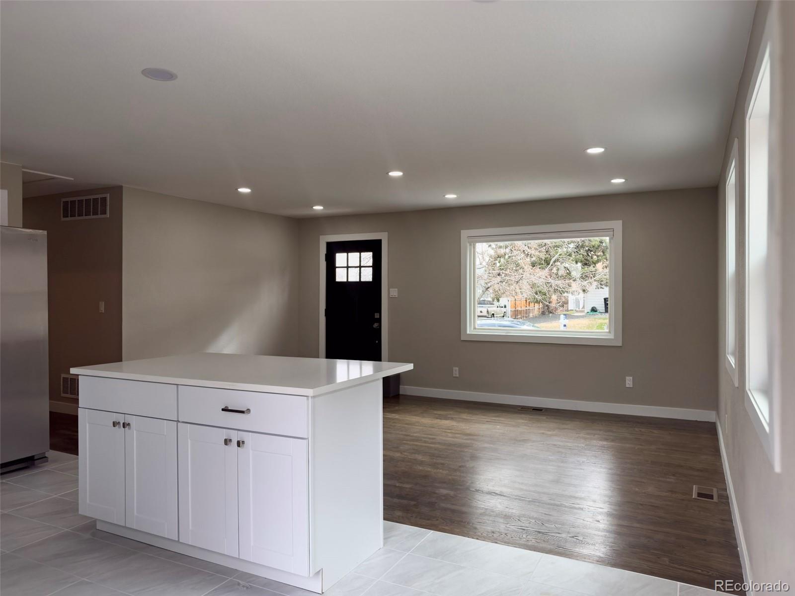 MLS Image #5 for 1675 s raritan street,denver, Colorado