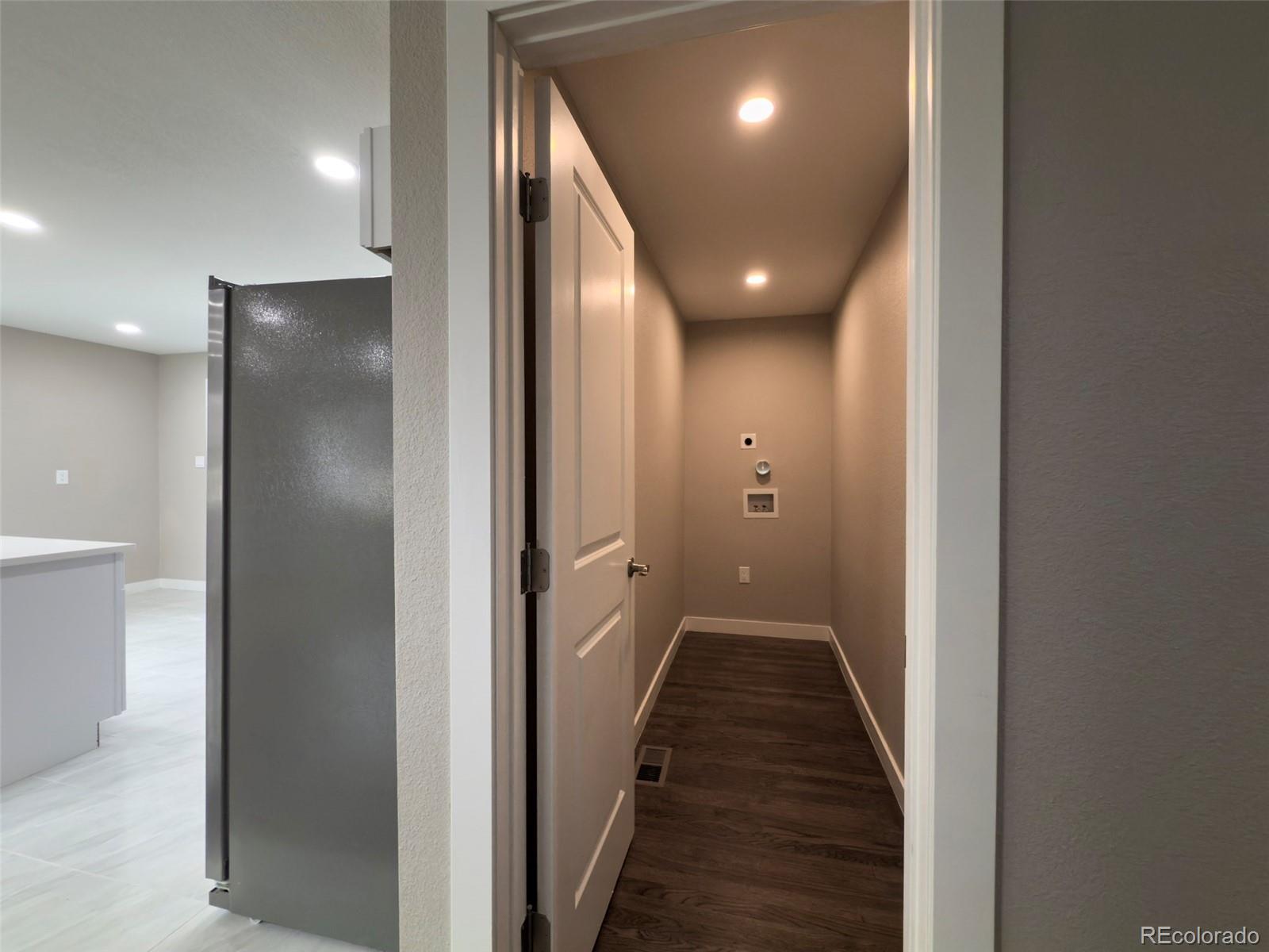 MLS Image #7 for 1675 s raritan street,denver, Colorado