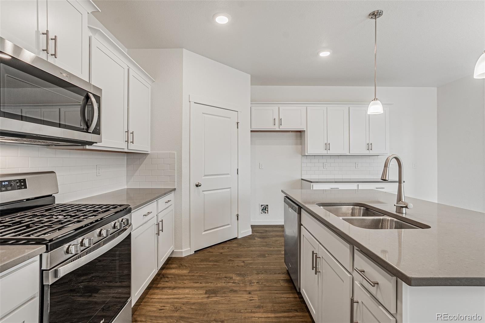 MLS Image #3 for 8374 e 132nd place,thornton, Colorado