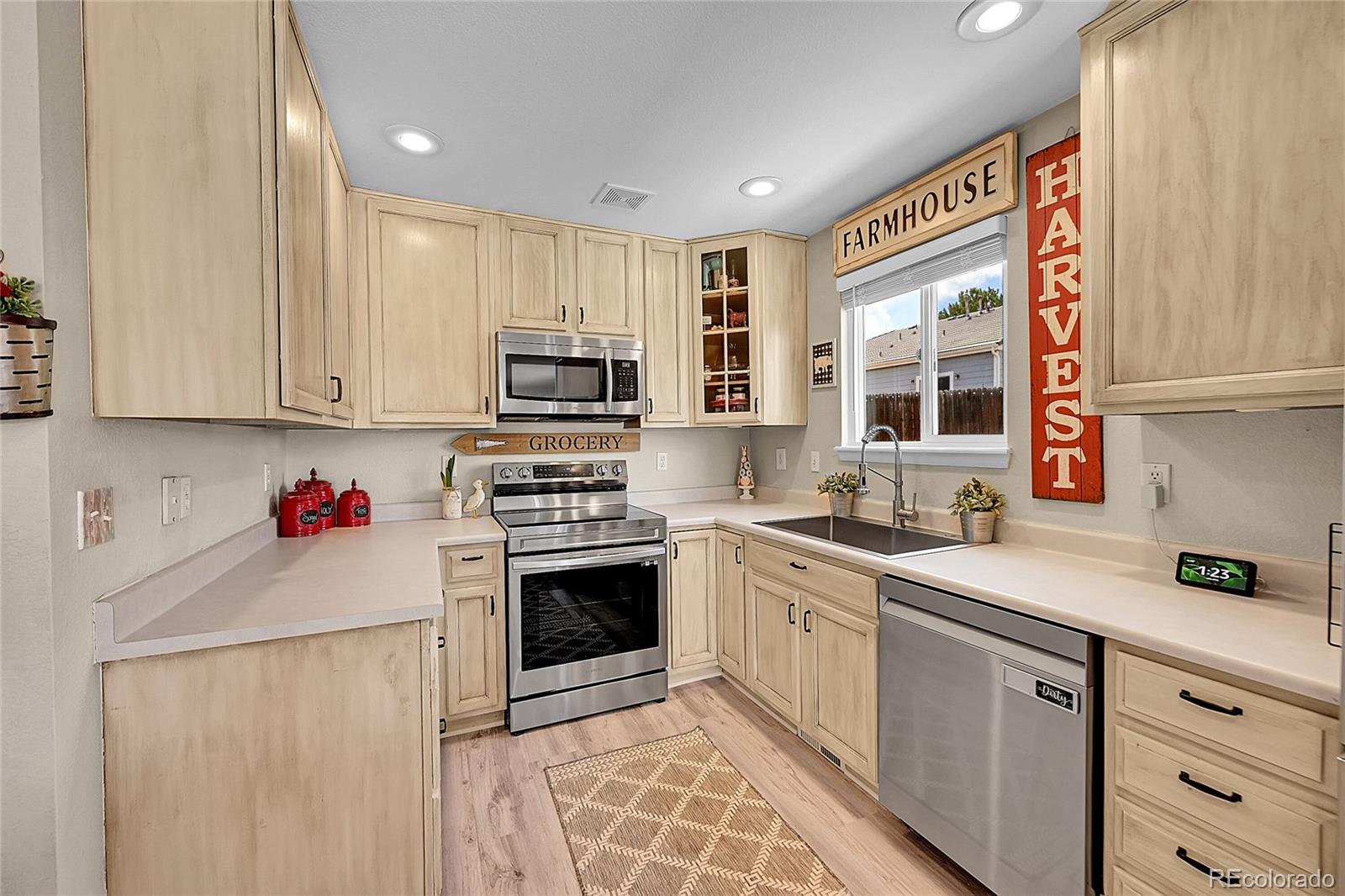 MLS Image #13 for 2409 s halifax way,aurora, Colorado