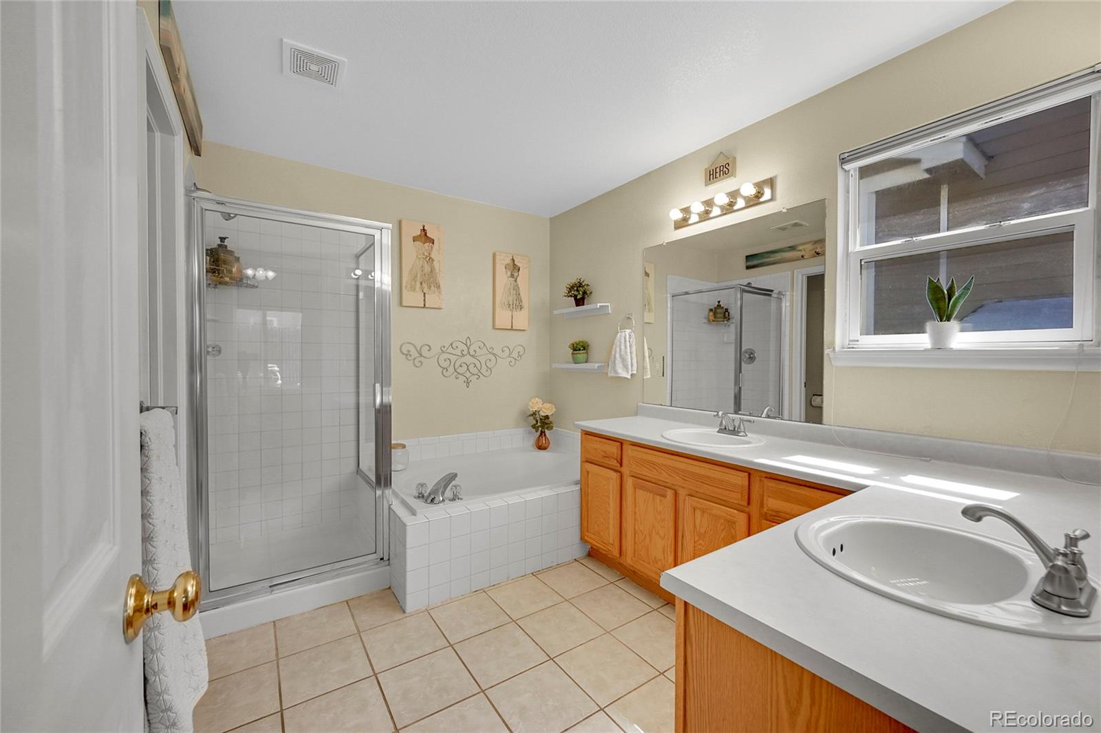 MLS Image #17 for 2409 s halifax way,aurora, Colorado
