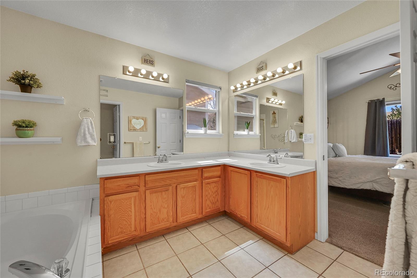MLS Image #18 for 2409 s halifax way,aurora, Colorado