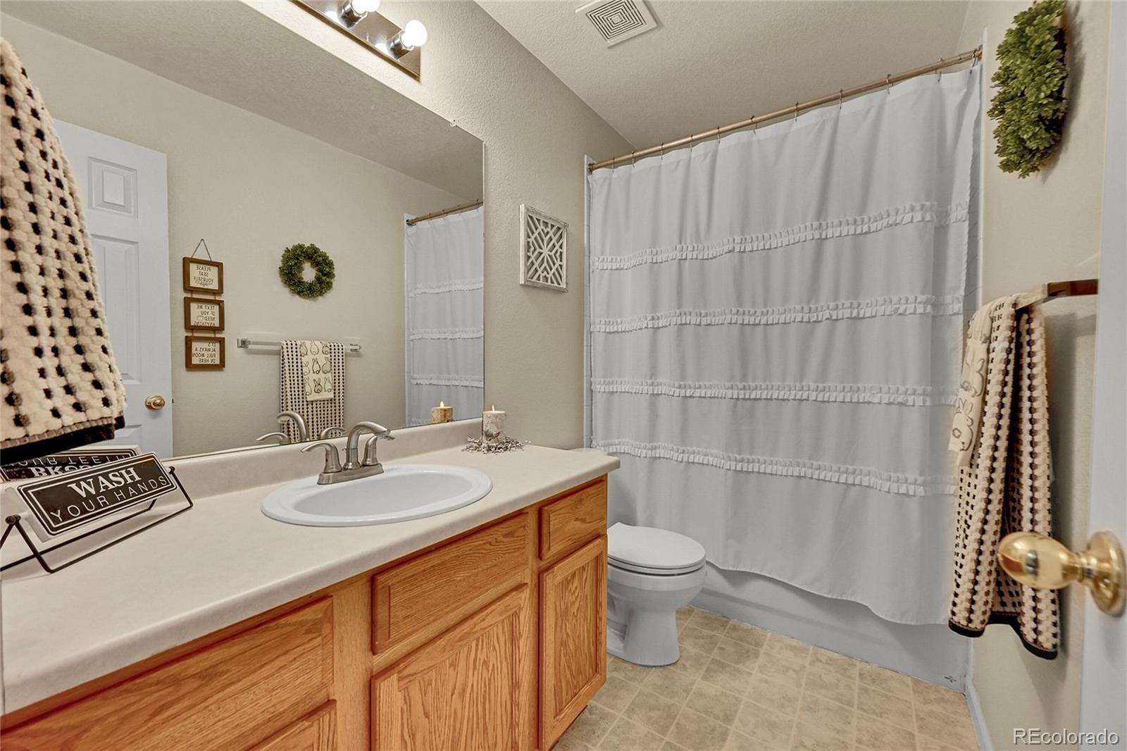 MLS Image #23 for 2409 s halifax way,aurora, Colorado