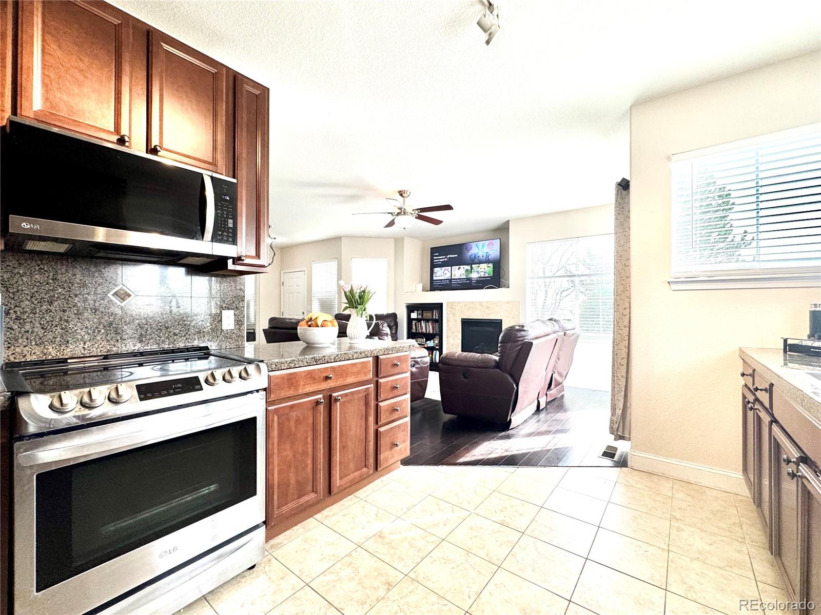 MLS Image #14 for 12830  jasmine street,thornton, Colorado