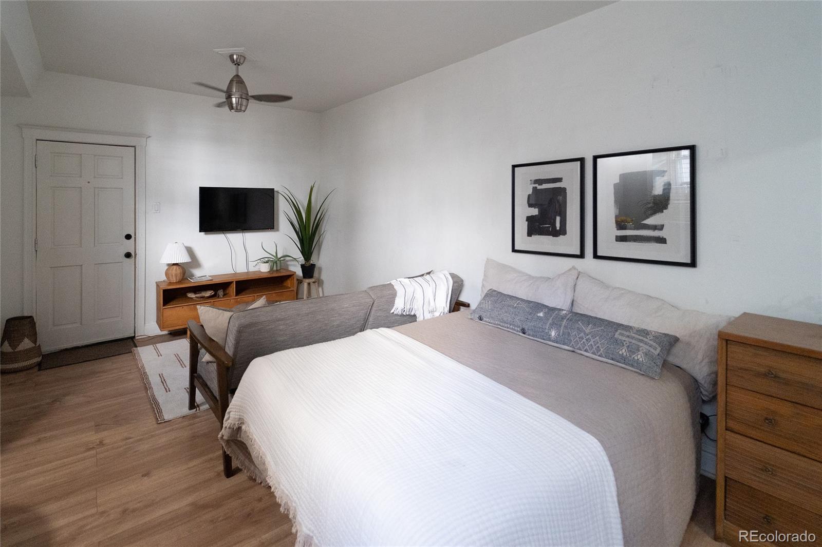 MLS Image #5 for 215 e 11th avenue a5,denver, Colorado