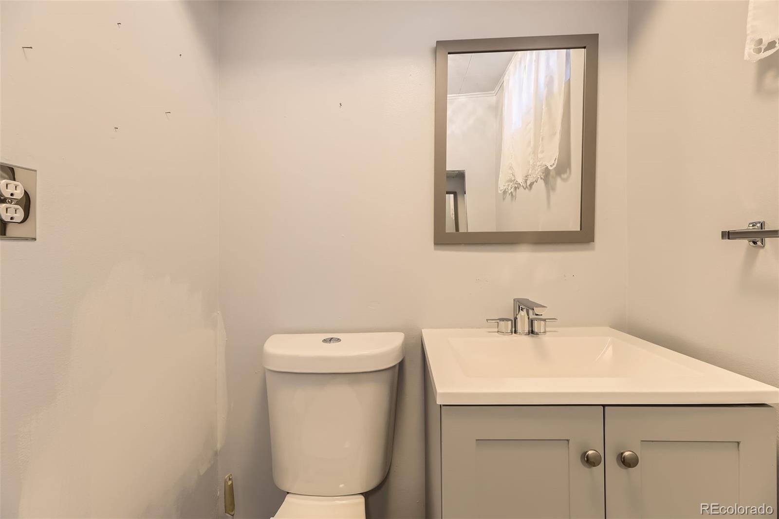 MLS Image #17 for 7251  larsh drive,denver, Colorado
