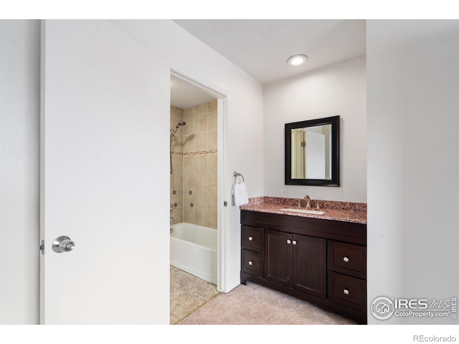 MLS Image #16 for 925  columbia road,fort collins, Colorado