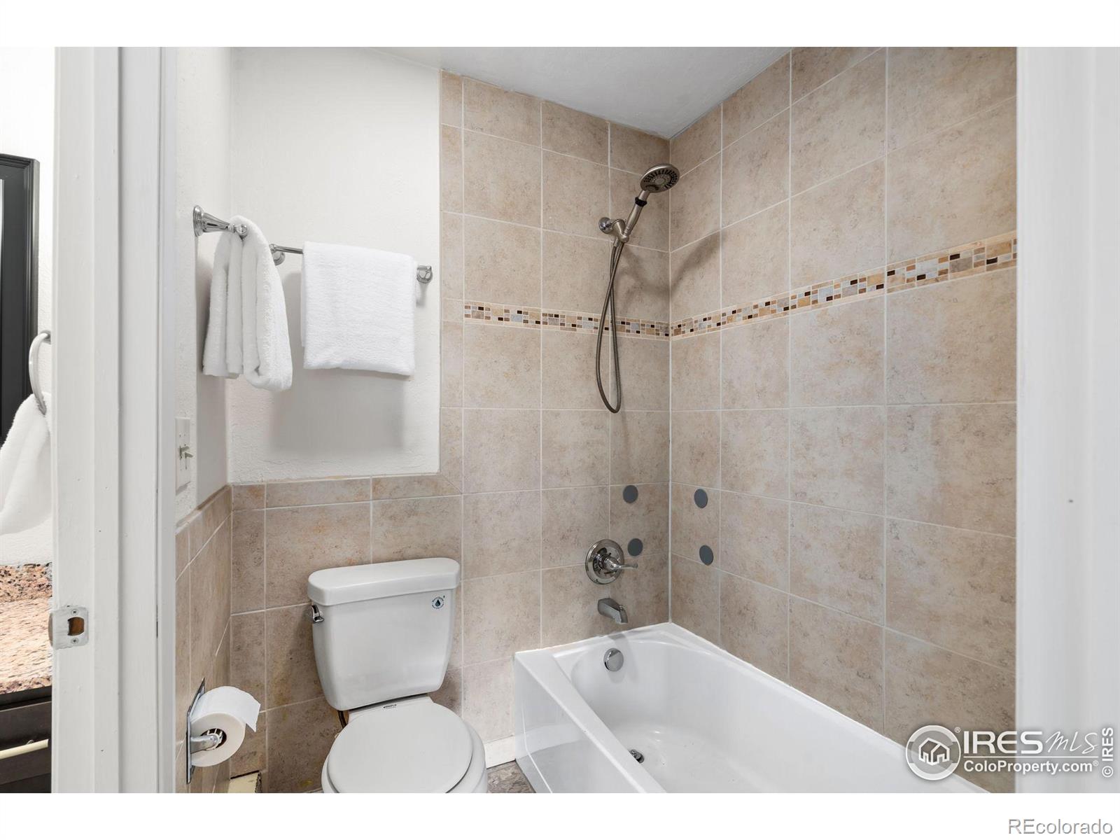 MLS Image #17 for 925  columbia road,fort collins, Colorado