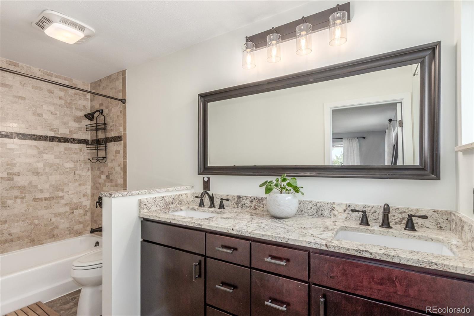 MLS Image #11 for 5761 w 50th avenue,denver, Colorado