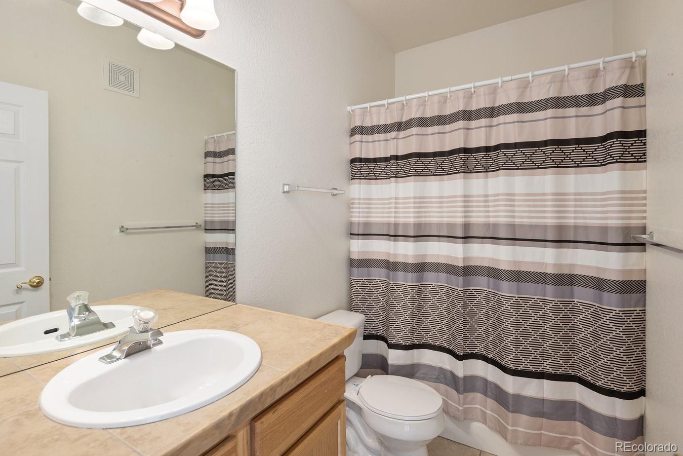 MLS Image #16 for 22675 e ontario drive,aurora, Colorado