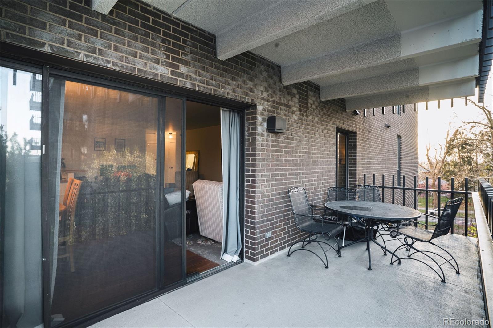 MLS Image #13 for 480 s marion parkway,denver, Colorado