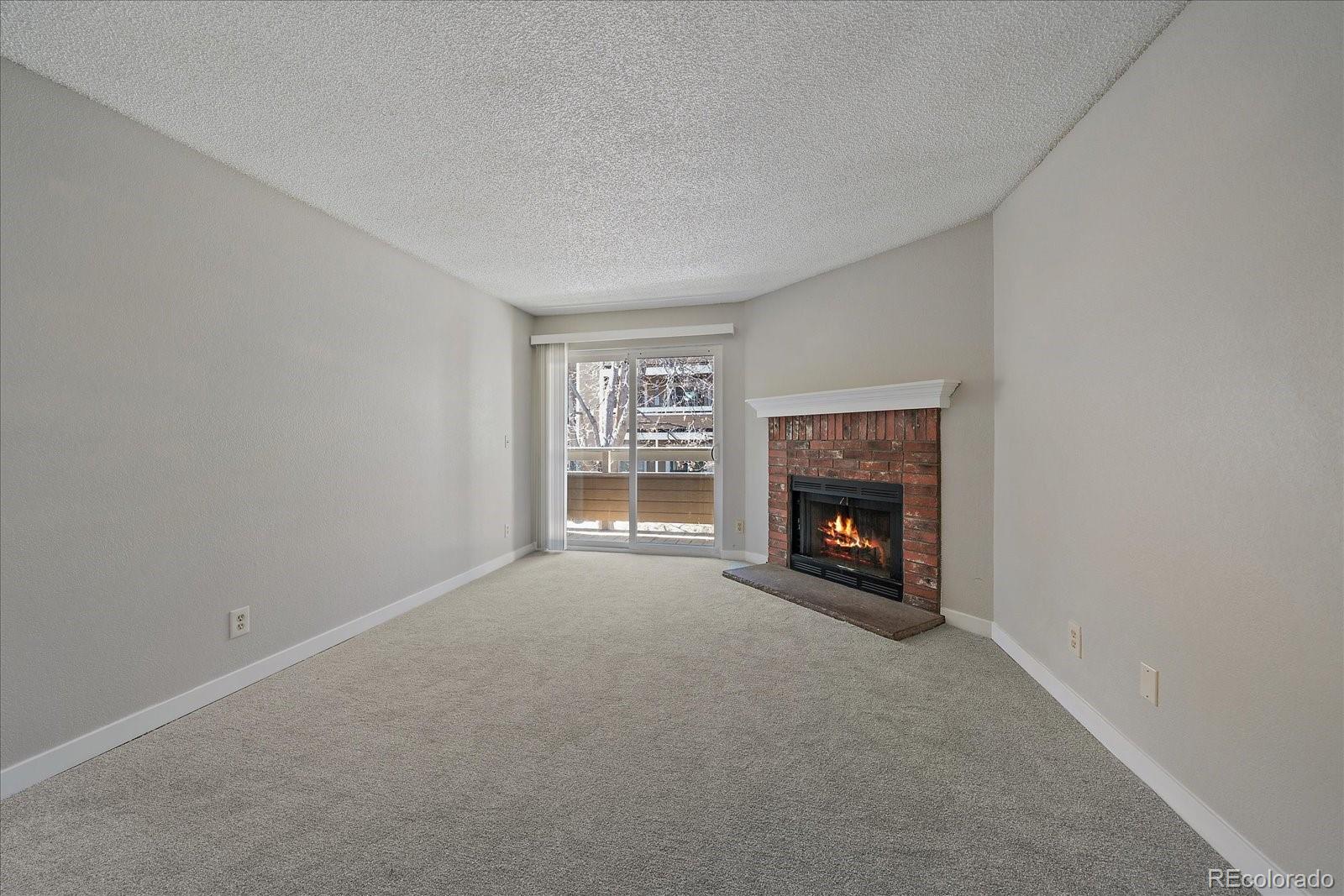 MLS Image #11 for 1075 s elkhart way,aurora, Colorado