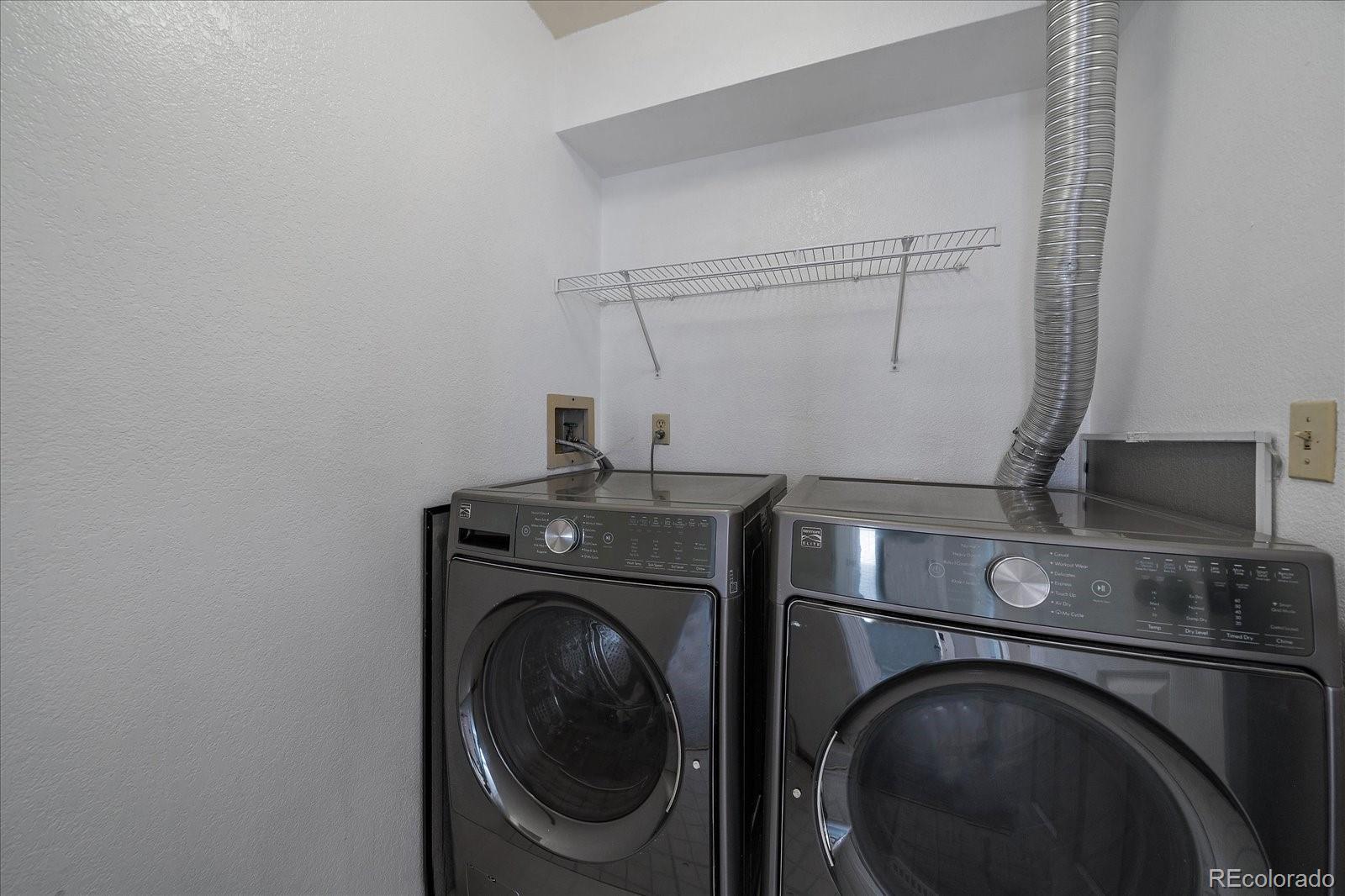 MLS Image #15 for 1075 s elkhart way,aurora, Colorado