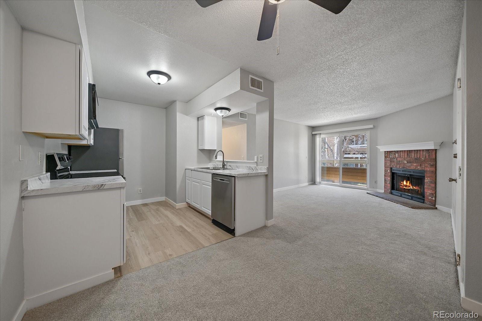 MLS Image #5 for 1075 s elkhart way,aurora, Colorado
