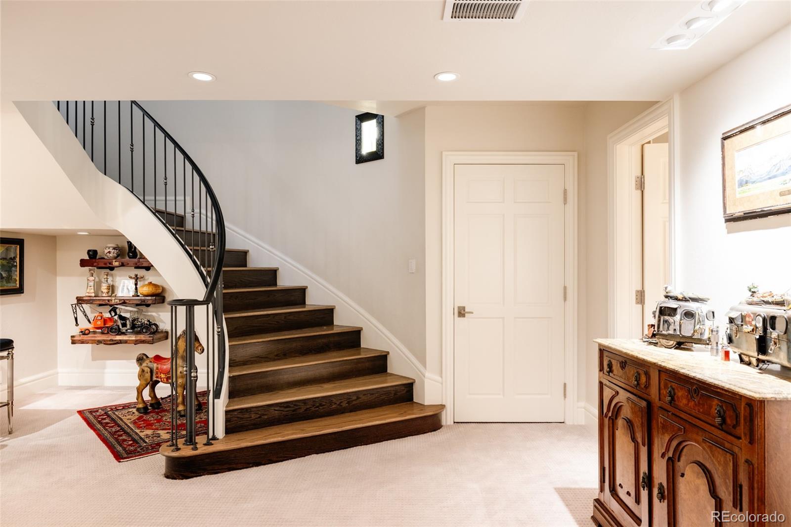 MLS Image #35 for 335  clayton street ,denver, Colorado