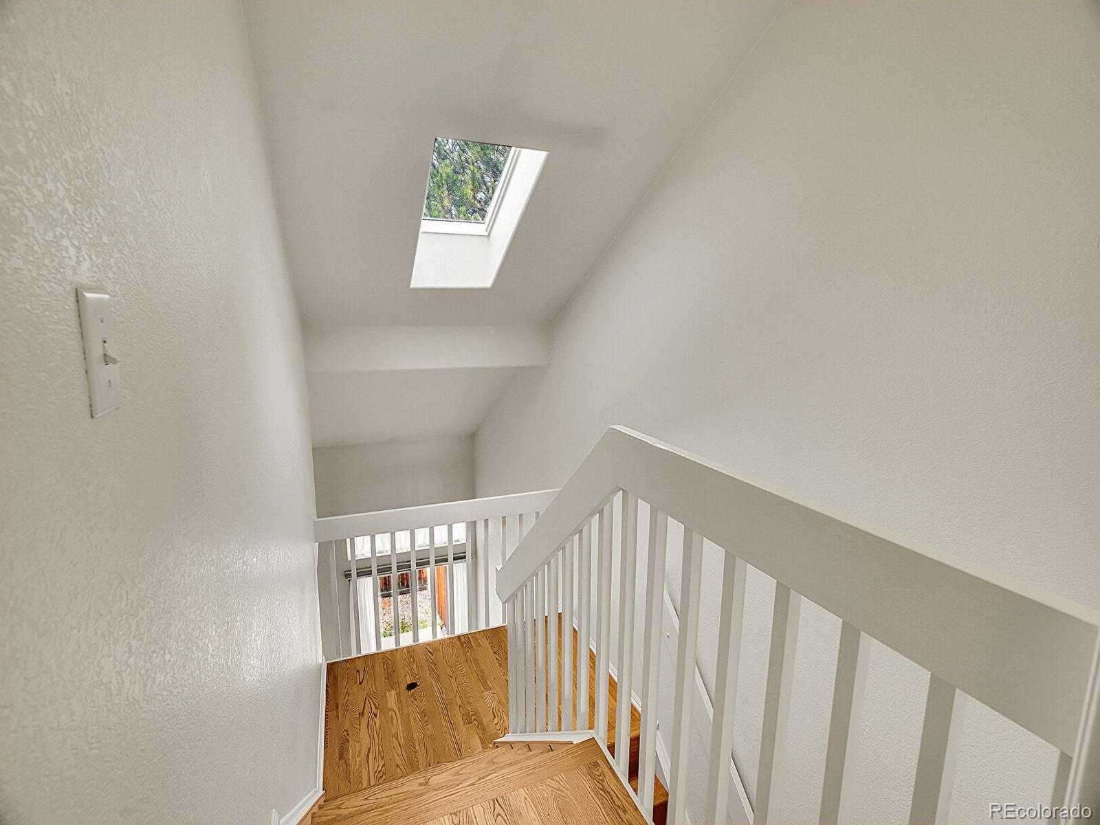 MLS Image #11 for 1885 s quebec way,denver, Colorado