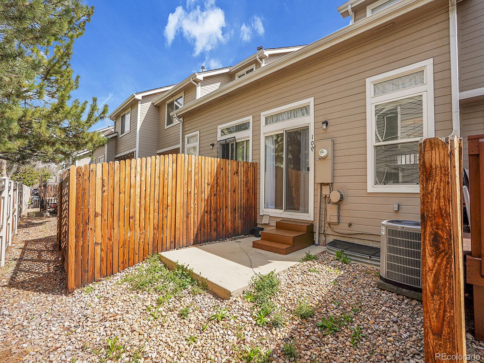MLS Image #32 for 1885 s quebec way,denver, Colorado
